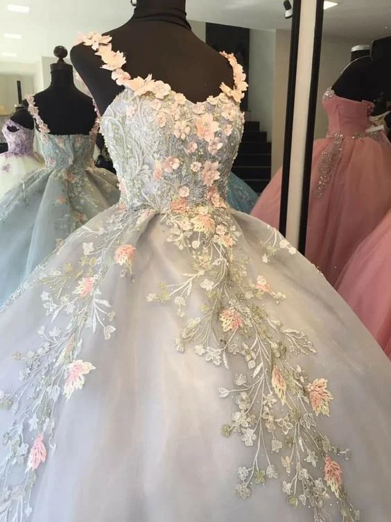 New Arrival Ball Gown Embroidered Applique Gown Sweet Dress cc309