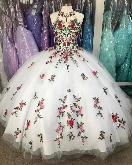 Fabulous White Embroidered applique Ball Gown Quinceanera Dresses c2756