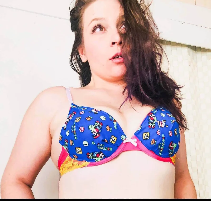 Red and Yellow Lace Mario Lightly Lined Demi Cup Bra T-shirt Bra Graphic T-Shirt Round Neck Polyester Red and Yellow Lace Mario Lightly Lined Demi Cup Bra T-shirt Bra Graphic T-Shirt Round Neck Polyester