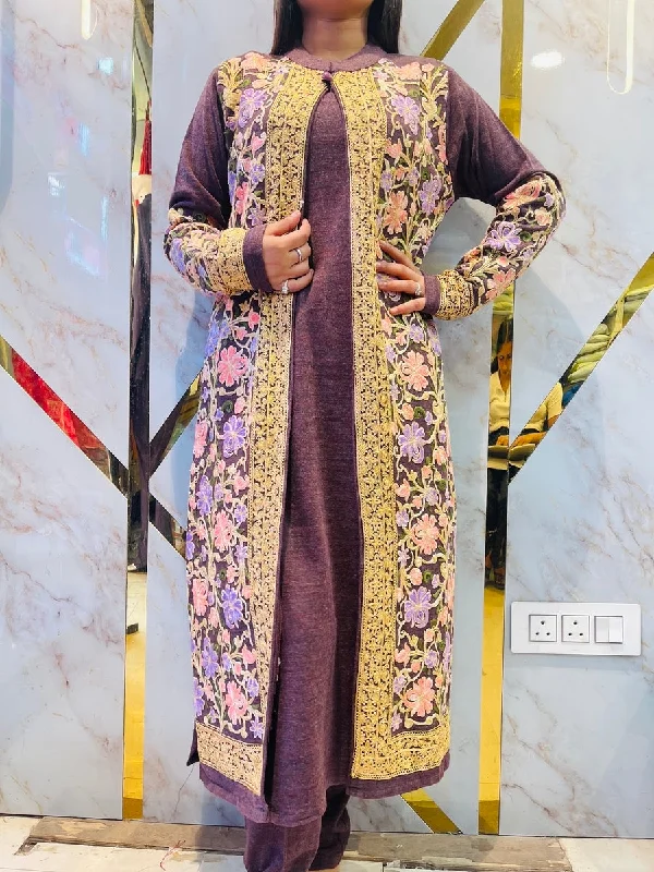 Beautiful Kashmiri winter 🥶 Ready made jacket suit Appliqued Jacket Beaded Jacket Sequined Jacket Beautiful Kashmiri winter 🥶 Ready made jacket suit Appliqued Jacket Beaded Jacket Sequined Jacket