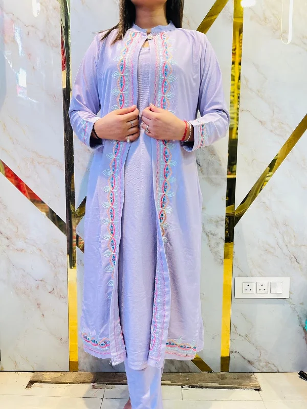 Beautiful Kashmiri winter 🥶 Ready made jacket suit Front Pockets Side Pockets Patch Pockets Beautiful Kashmiri winter 🥶 Ready made jacket suit Front Pockets Side Pockets Patch Pockets