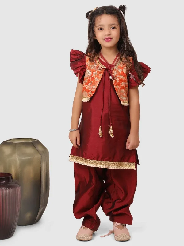 Pre-Order: Salwar Kurti set with jacket Maroon and orange Knit Fabric Woven Fabric Fleece Fabric Pre-Order: Salwar Kurti set with jacket Maroon and orange Knit Fabric Woven Fabric Fleece Fabric