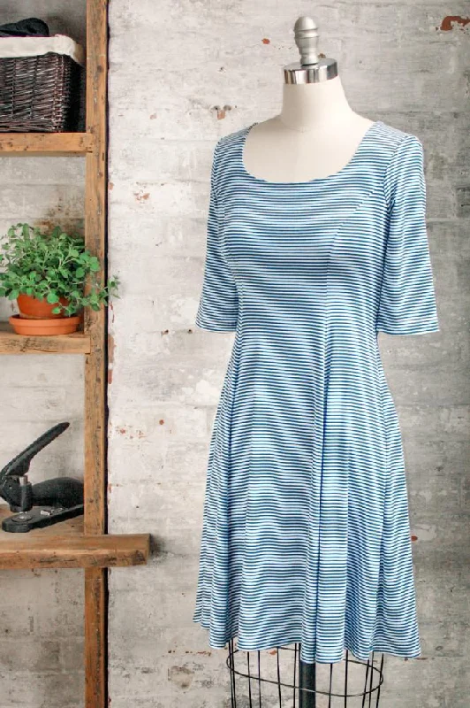blue stripe