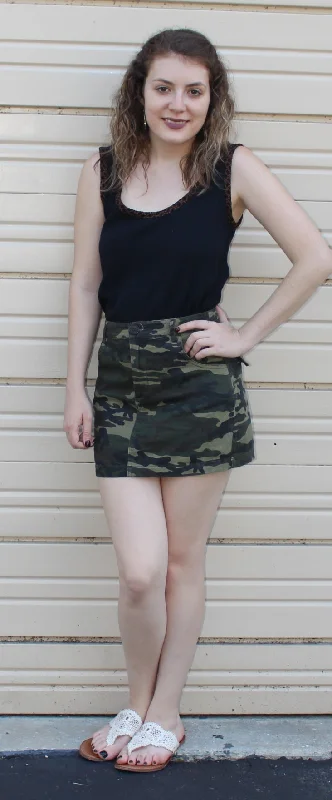 At Ease Camo Skirt, Green lace skirt intricate